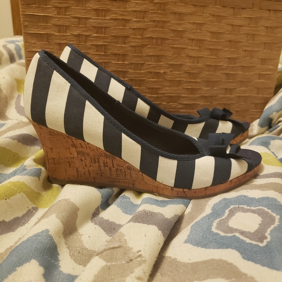 Striped Wedge Heels - Picture 2 of 4